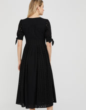 Load image into Gallery viewer, Dolly Schiffli Midi Dress Black